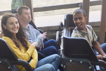 Diagrama Foundation: Residents enjoy a day trip to Chessington theme park